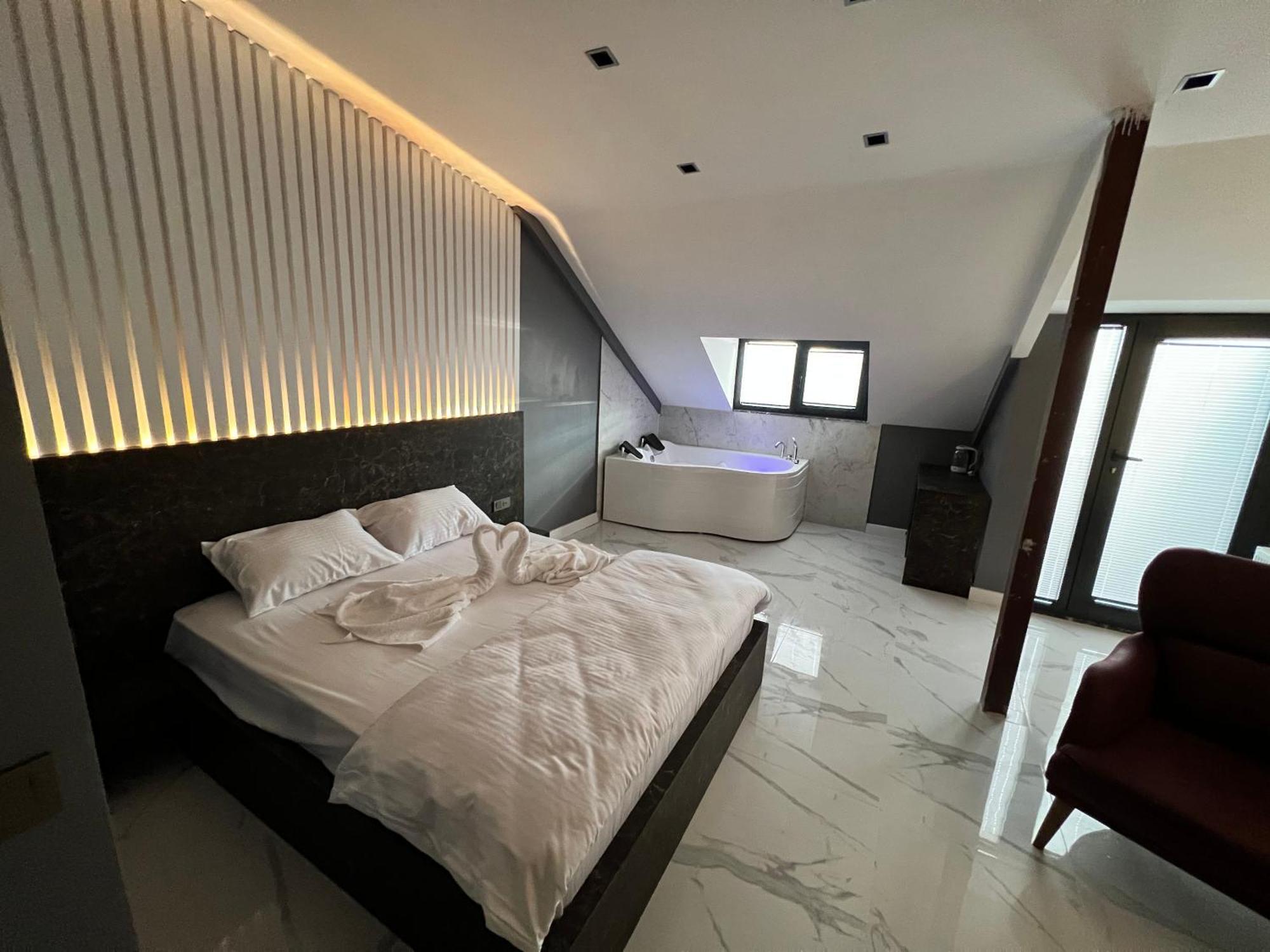 Bala Hotel Istanbul Bagian luar foto