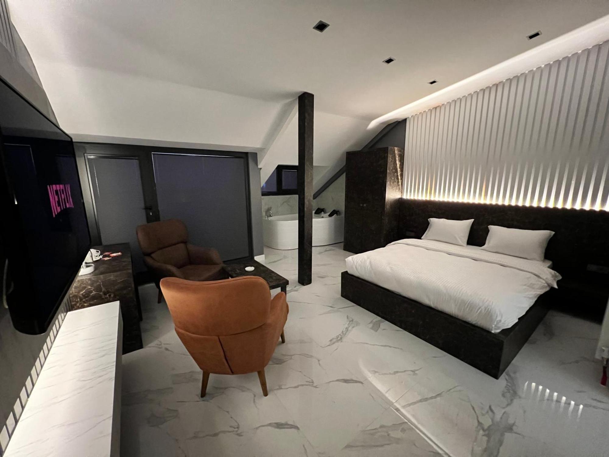 Bala Hotel Istanbul Bagian luar foto